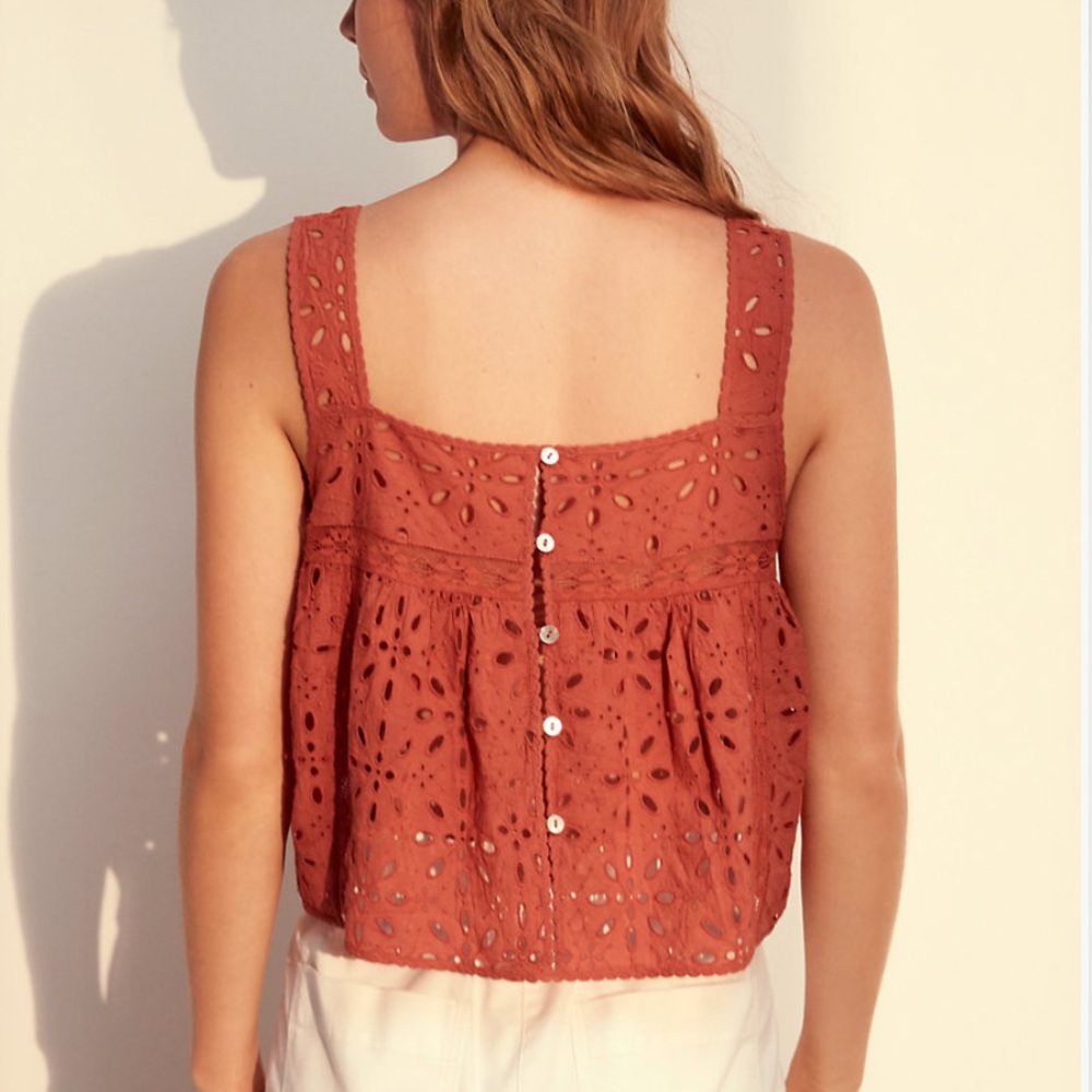 Aritzia Wilfred Eyelet Tank Top Blouse (Originally $98) - Picture 3 of 9